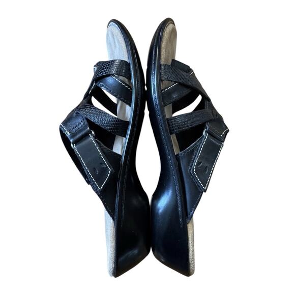 Clarks Bendables Womens Size 8.5 M Shoes Black Leather Comfort Slip On Sandals - Picture 3 of 11